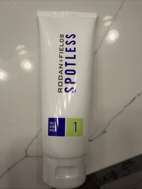 Rodan + Fields Spotless acne wash